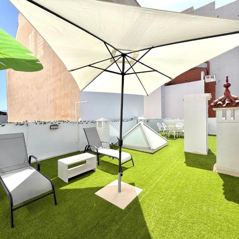 Terrasol magnifico atico duplex en el centro de Torre del Mar sin ascensor - Apartment - 6