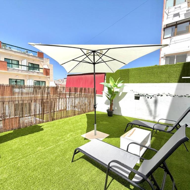 Terrasol magnifico atico duplex en el centro de Torre del Mar sin ascensor - Apartment - 21