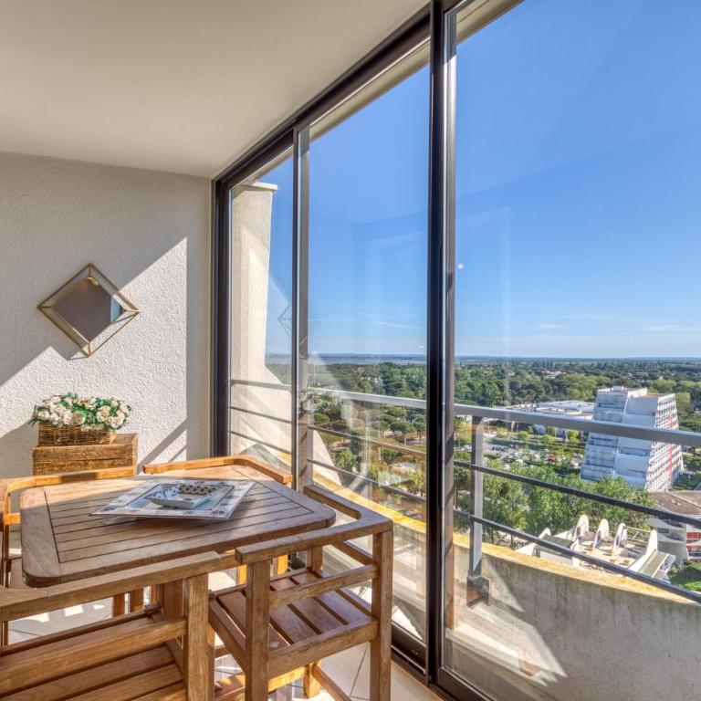 Le Panoramique à la Grande Pyramide - Apartment mit 3 Schlafzimmern und Blick auf das Wasser - 8