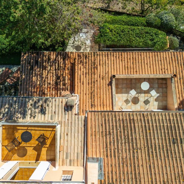 LA VILLA avec vue panoramique sur la Mer - Parking privé - Jacuzzi - Villa - 3