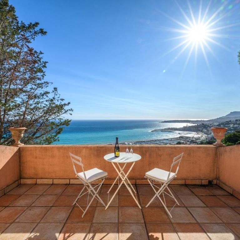LA VILLA avec vue panoramique sur la Mer - Parking privé - Jacuzzi - Villa - 20