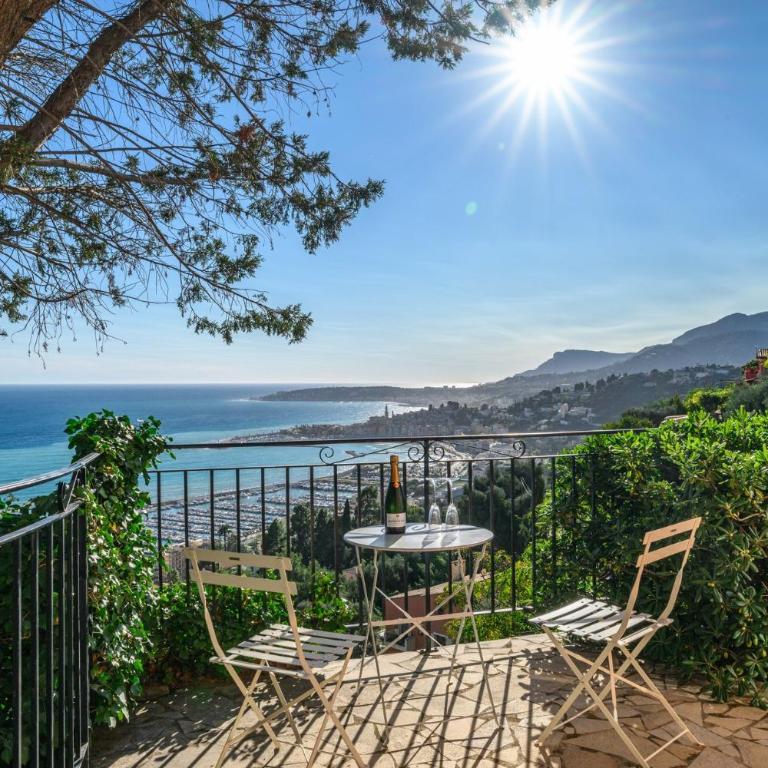 LA VILLA avec vue panoramique sur la Mer - Parking privé - Jacuzzi - Villa - 13