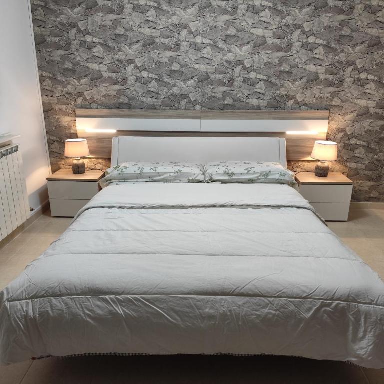ÁTICO RILQUE, Apartamentos Independientes con Jacuzzi Privado y Terraza en Ronda - Loft - 5