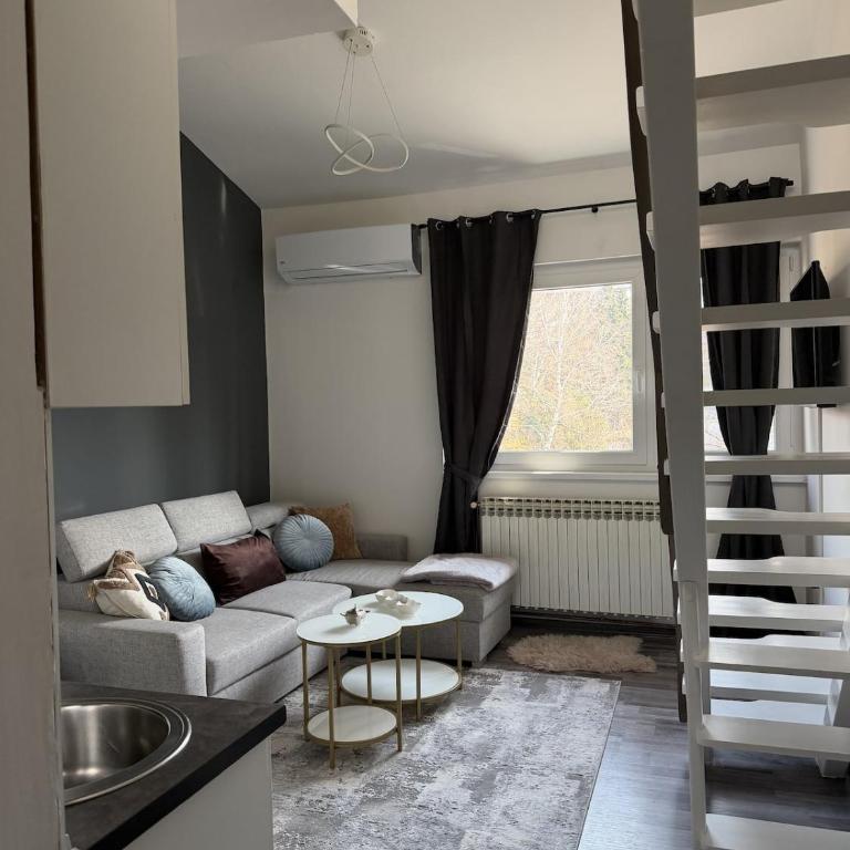 Sarajevo Duplex, 10 min to City Center, Free Parking - One-Bedroom Apartment - 6