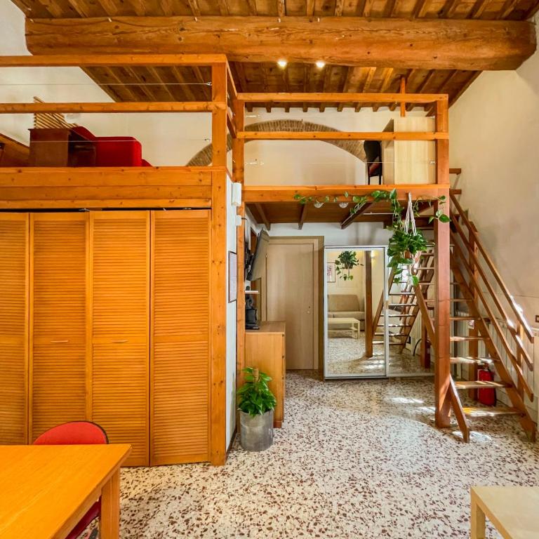 Loft Rustico - Appartamento con 1 Camera da Letto - 2