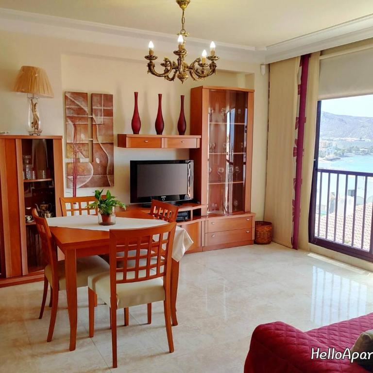 Sun Terrace Los Cristianos by HelloApartments - Apartamento Dúplex - 21
