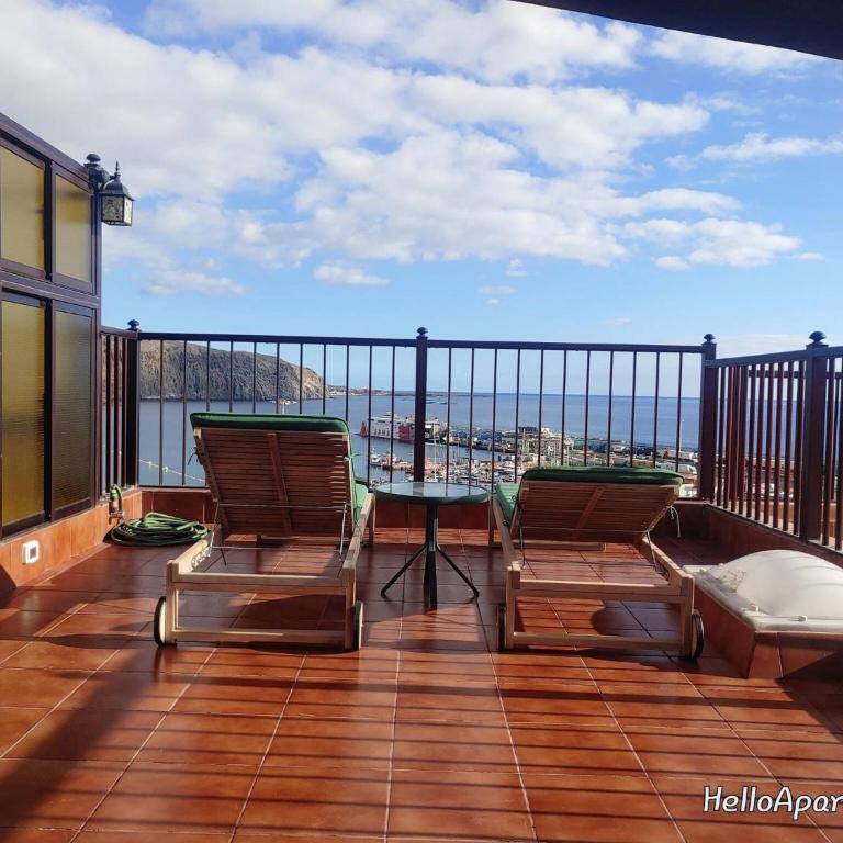 Sun Terrace Los Cristianos by HelloApartments - Apartamento Dúplex - 35