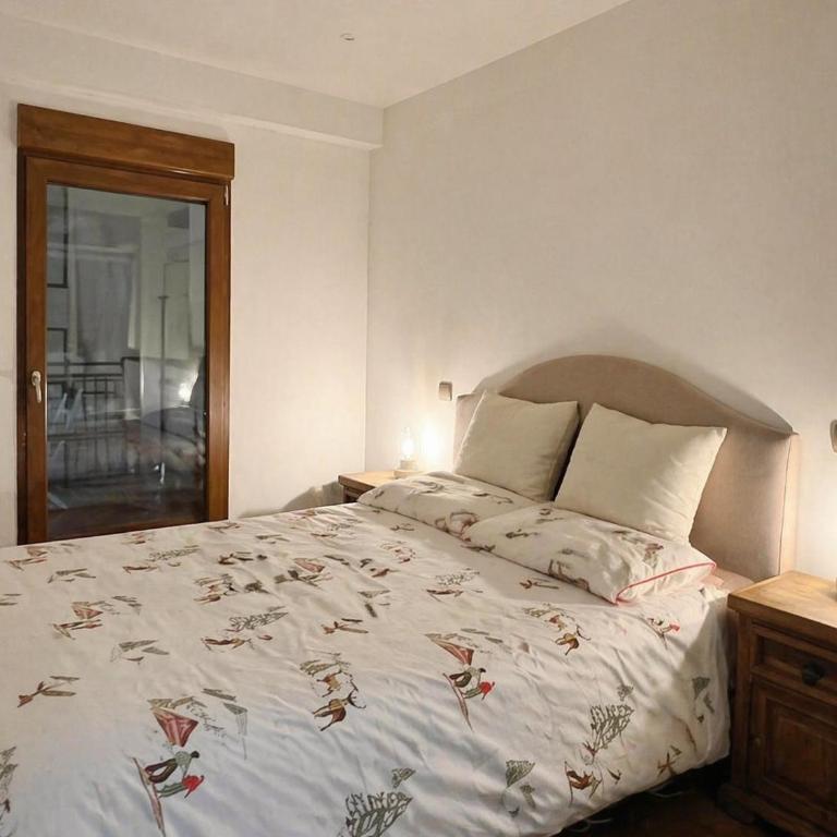 Biescas Suites - Three-Bedroom Apartment - 8
