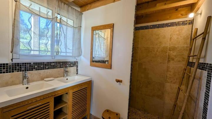 Mélodie de La Ferme du Bonheur & La Petite Grange - Maison 4 Chambres - 26