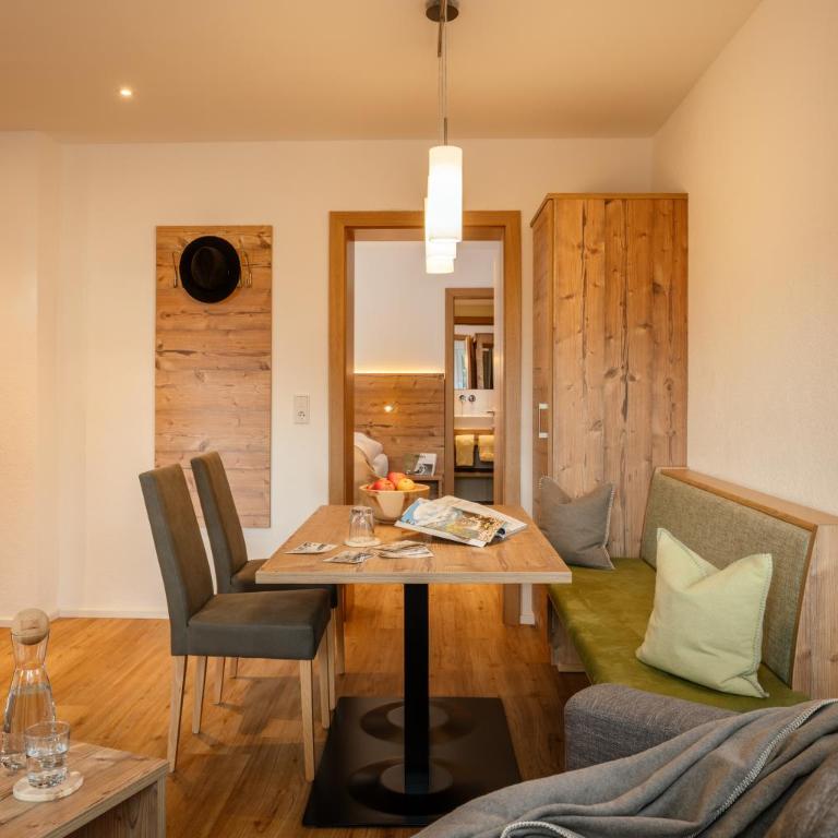 Haus Schönblick - Deluxe Apartment - 4
