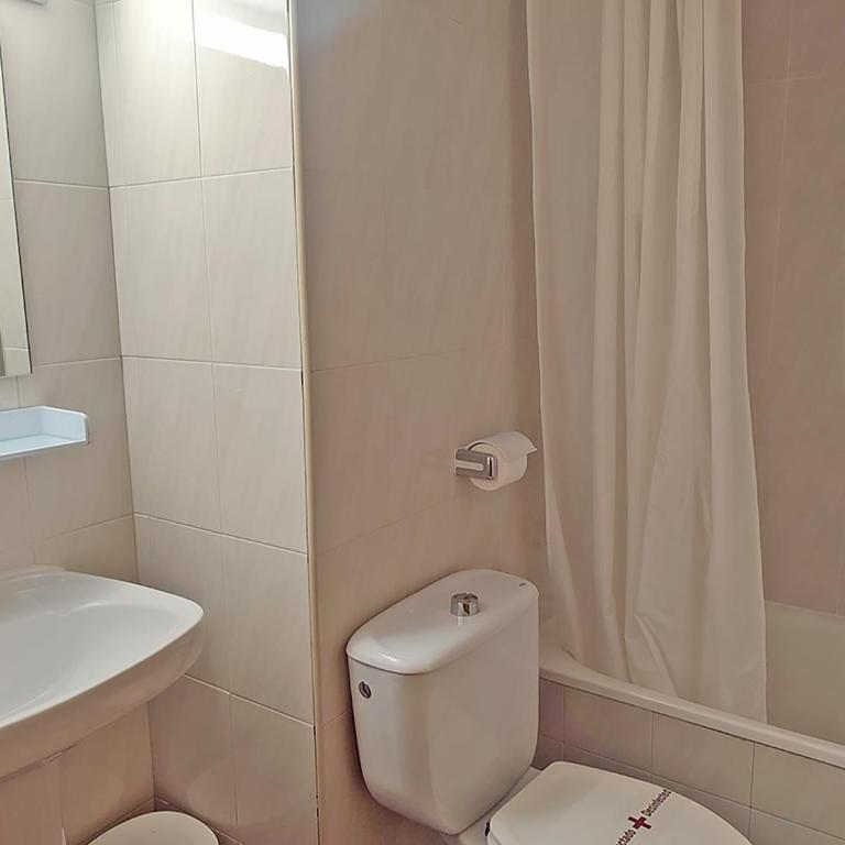 Apartamentos Midi 3000 - Estudio Superior - 4