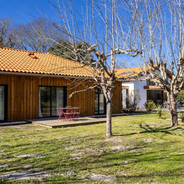 Villa des Résiniers, proche plage & forêt, wifi - Villa avec Piscine Privée - 44