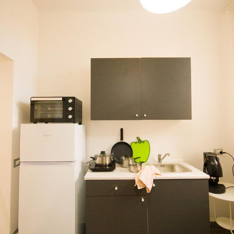 San Domenico - Appartamento Monolocale con 1 Letto Matrimoniale - 2