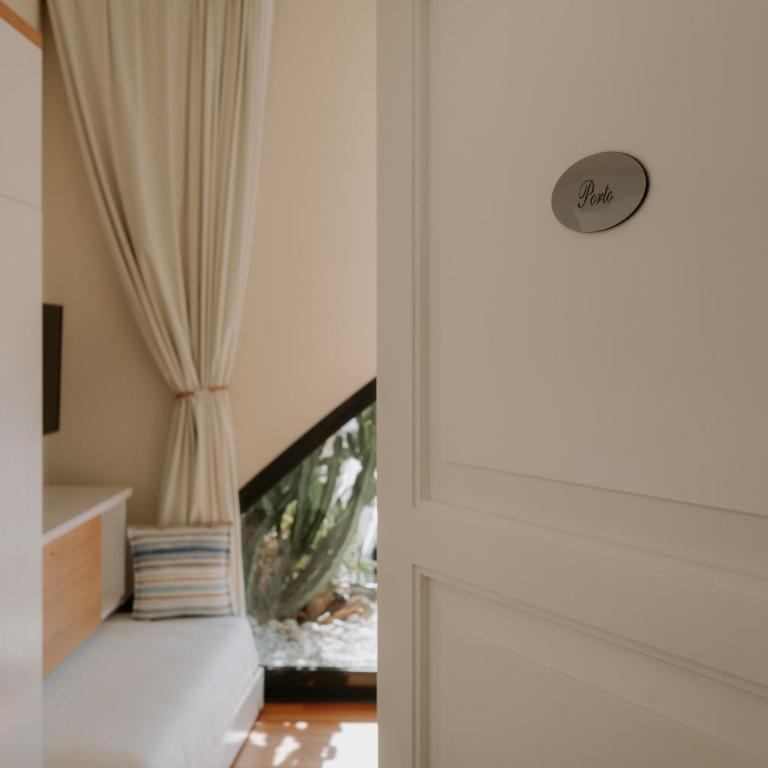 Locanda da Toto - Camera Matrimoniale con Balcone e Vista Mare - 5