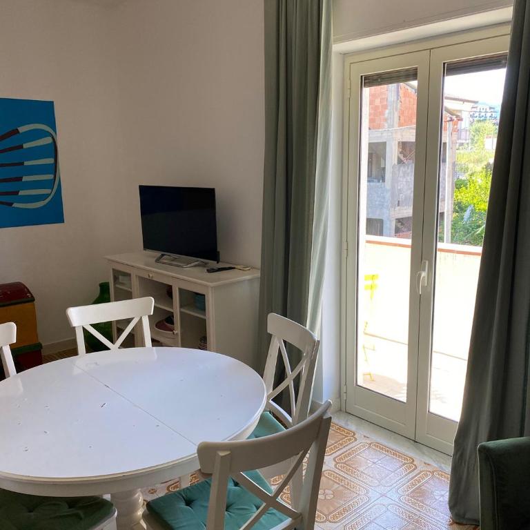Villa Linda casa grande x 9 - Appartamento con 3 Camere da Letto e con Balcone - 9