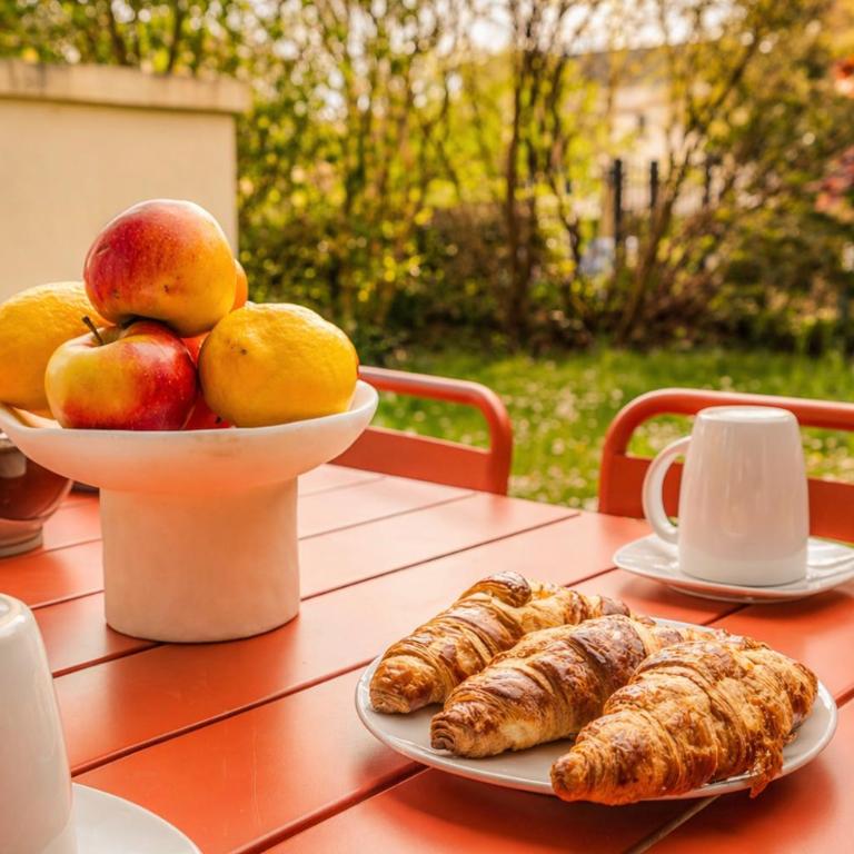 Family Apartment near Disneyland with AC, Garden & Parking - Appartement - Vue sur Jardin - 8