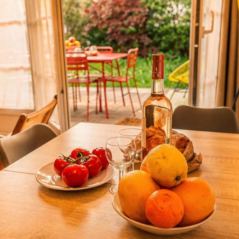 Family Apartment near Disneyland with AC, Garden & Parking - Appartement - Vue sur Jardin - 11