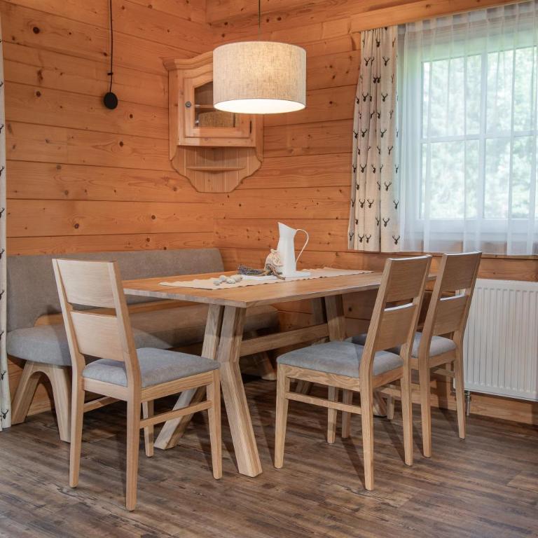 AlpenParks Hagan Lodge Altaussee - Chalet mit 3 Schlafzimmern - 2