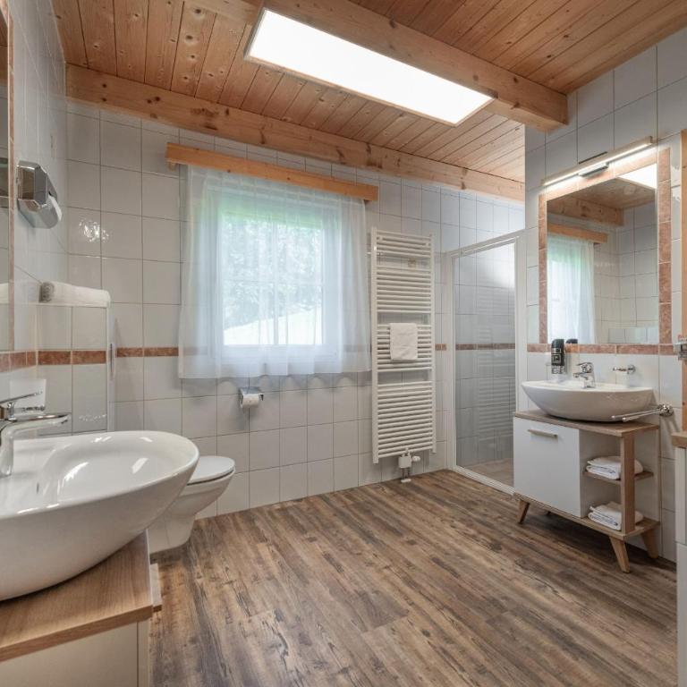 AlpenParks Hagan Lodge Altaussee - Chalet mit 3 Schlafzimmern - 4