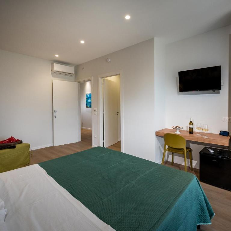 Da Vinci 55 - Deluxe Room - 9