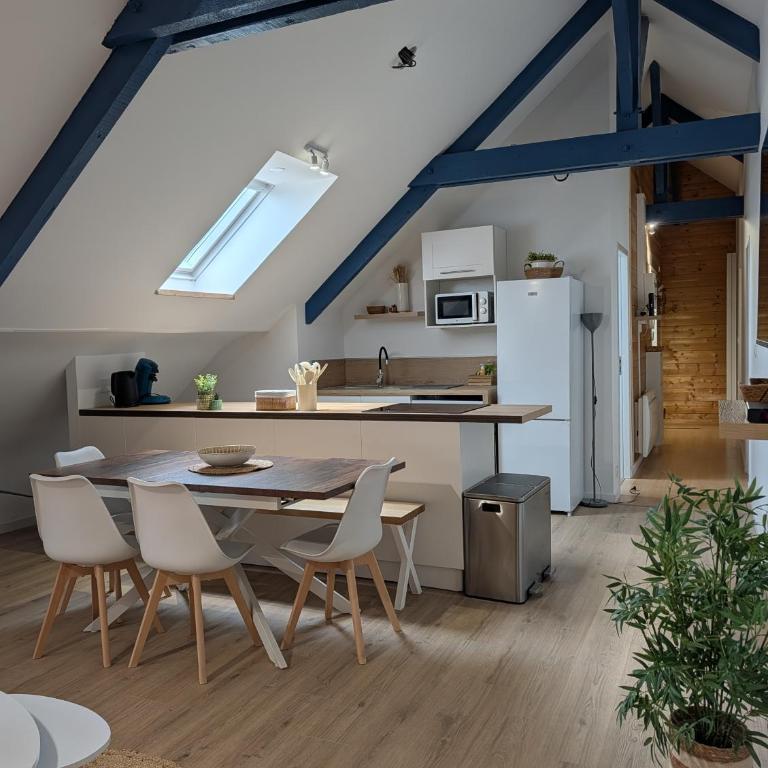 Appartement proche gare 4 chambres - 8 personnes - Appartement 4 Chambres - 2