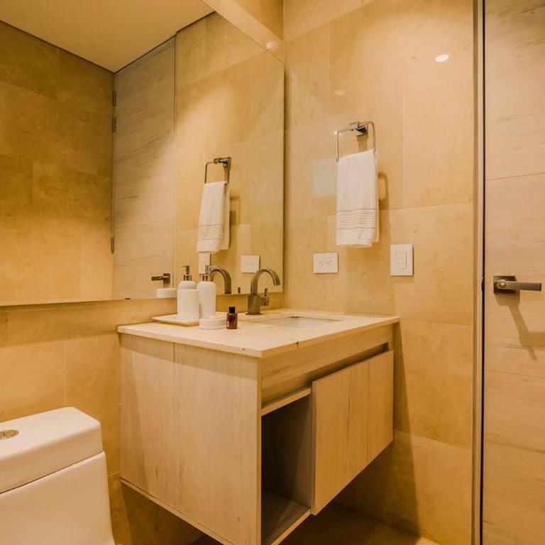 2-Br Sea & Pool View Apartment Pet-Friendly - Apartment - 14