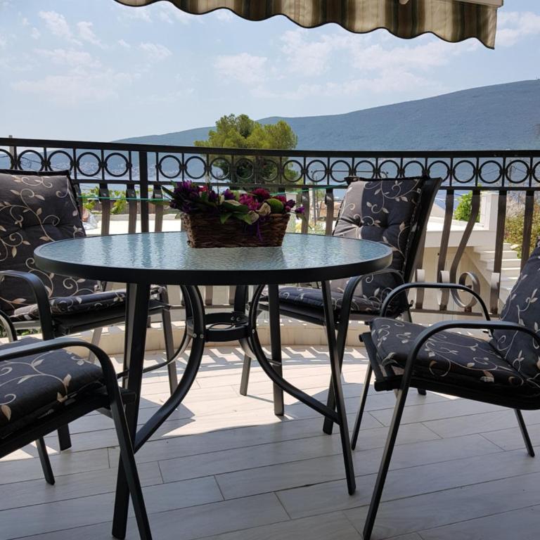 Olive Coast Apartments Baošići Center - Superior One-Bedroom Apartment - 3