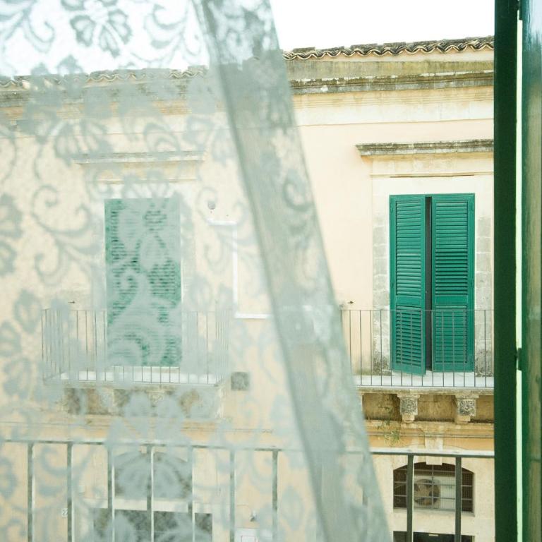 BIANCA ROOMS - Camera Matrimoniale Superior - 1