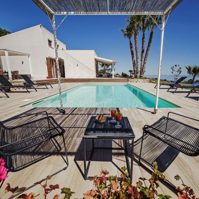 Prestigiosa Villa vista Mare e Piscina a Scopello - Villa con 3 Camere da Letto - 69