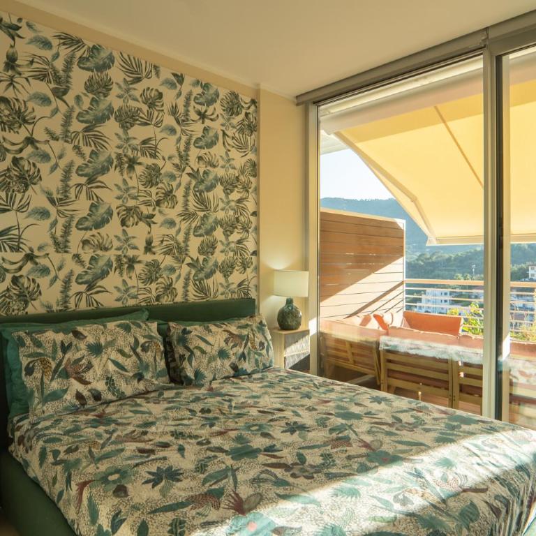 5 Minutes from the Beaches Relax by the Pool - Appartamento con 1 Camera da Letto, Vista Mare e Balcone - 3