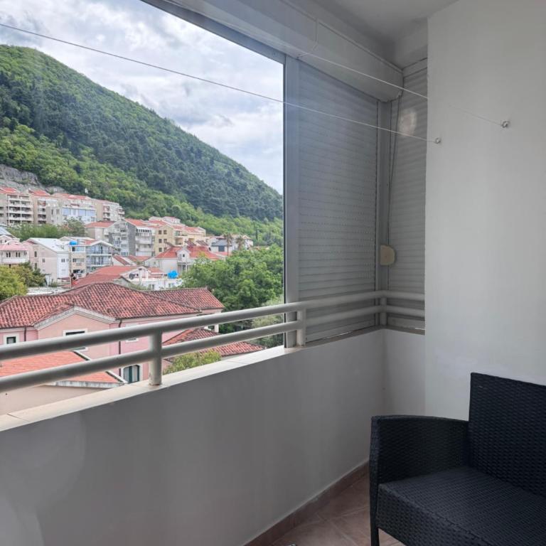 Apartment Budva Lazi - Apartman sa 1 Spavaćom Sobom - 10
