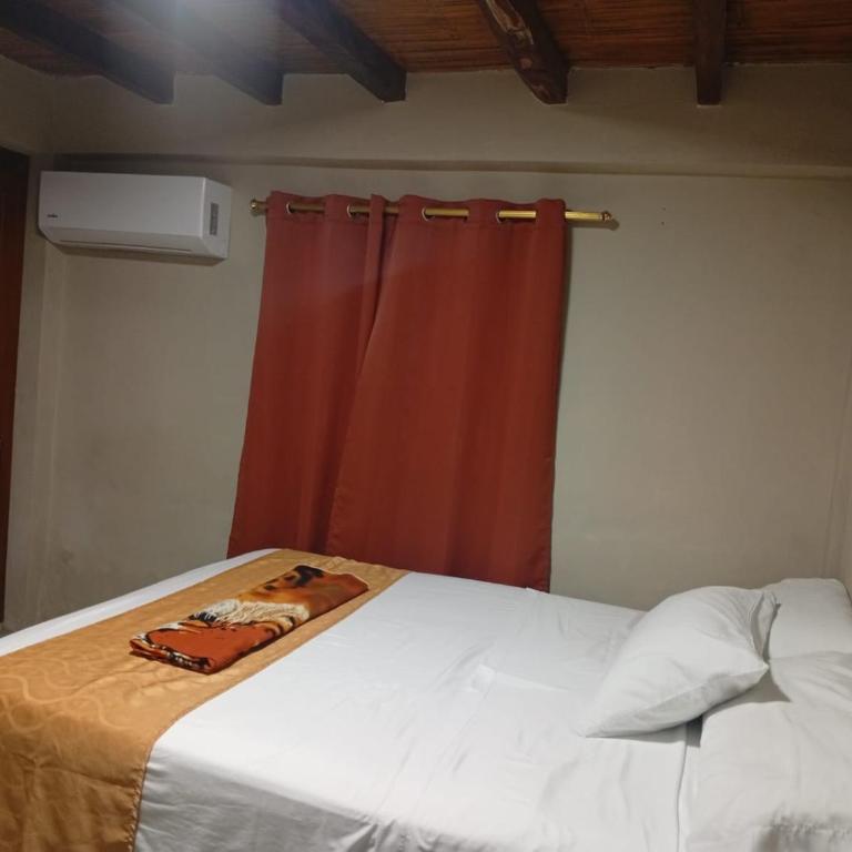 La Casa Naranja Bed and Breakfast - Standard Queen Room - 1