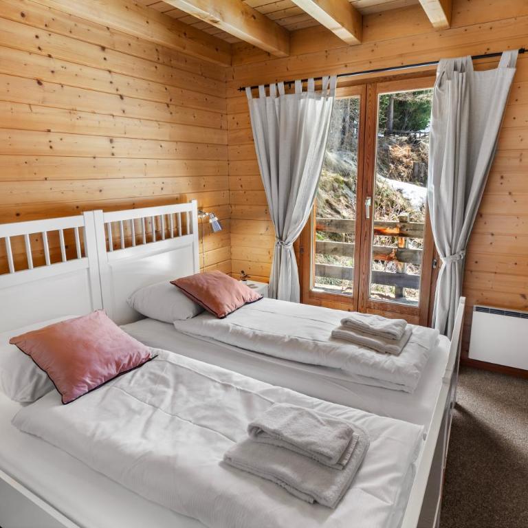 Magnifique chalet au calme et en pleine nature - Chalet - 6