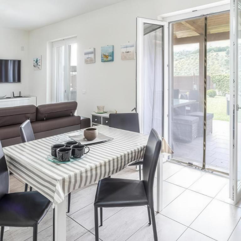 Residenza Lara - Two-Bedroom House - 11