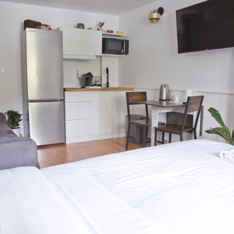 Nice renovated AC studio in Saint Germain - One-Bedroom Apartment - 10