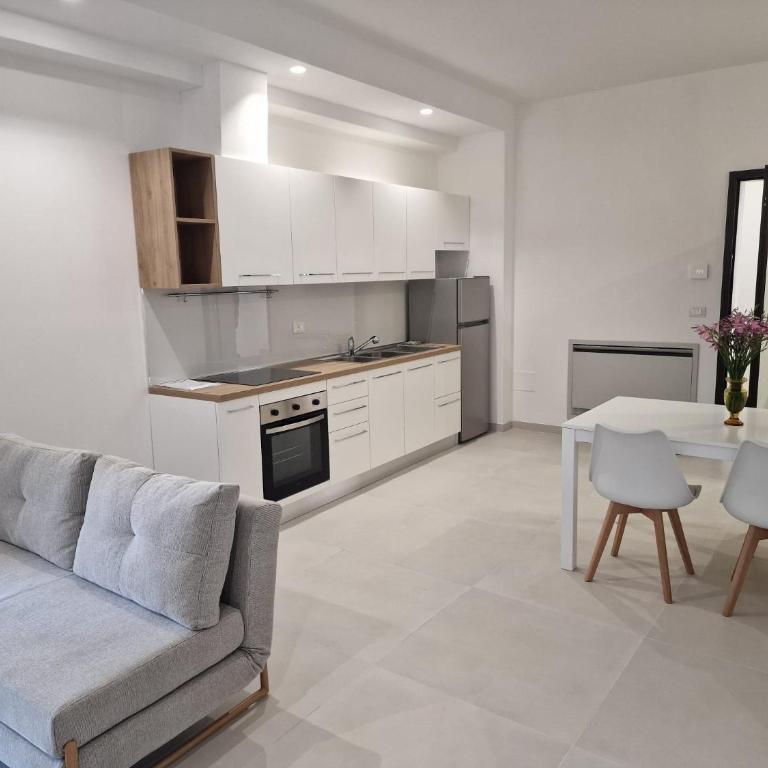 Casa Vacanza Giulia - Appartamento con 1 Camera da Letto - 5