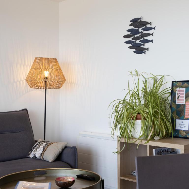 Gites Au Point De Vue - Studio Apartment with Sea View - 11