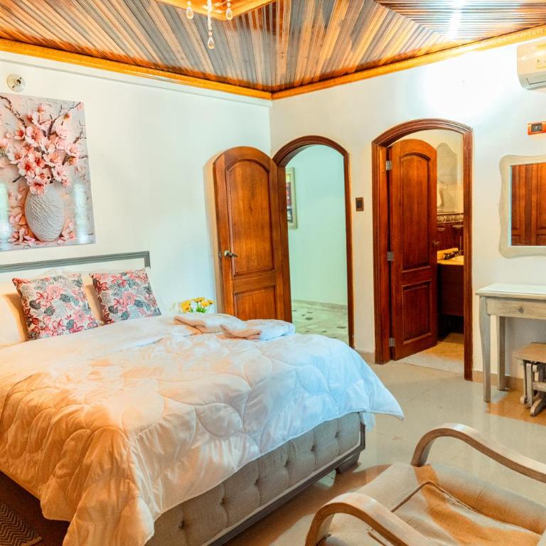Villa San Sebastian Hotel Boutique - Habitación Doble Deluxe con bañera - 1