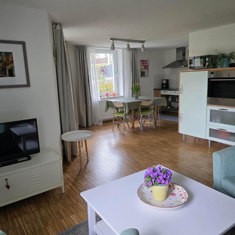 Ferienwohnung Kieningstraße - Apartment mit 1 Schlafzimmer und Dusche - 6