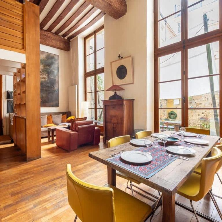 Le Marais - Private 3BR House with Terrace - Apartment - 3