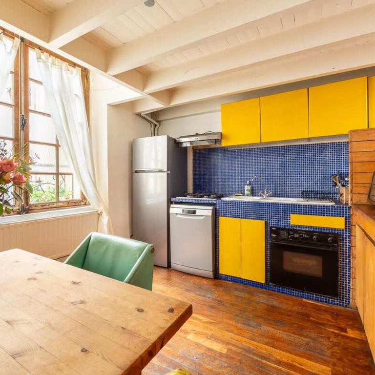Le Marais - Private 3BR House with Terrace - Apartment - 10