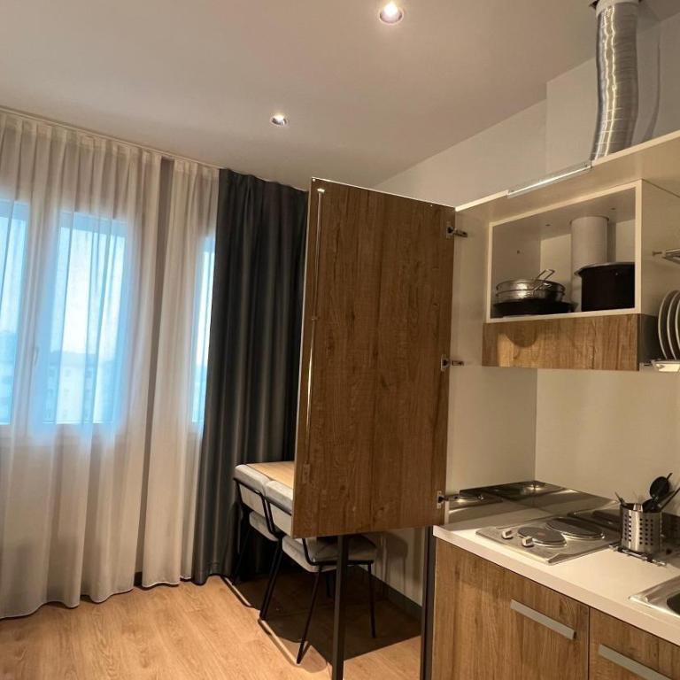 Hotel Leonessa - Monolocale Deluxe - 13