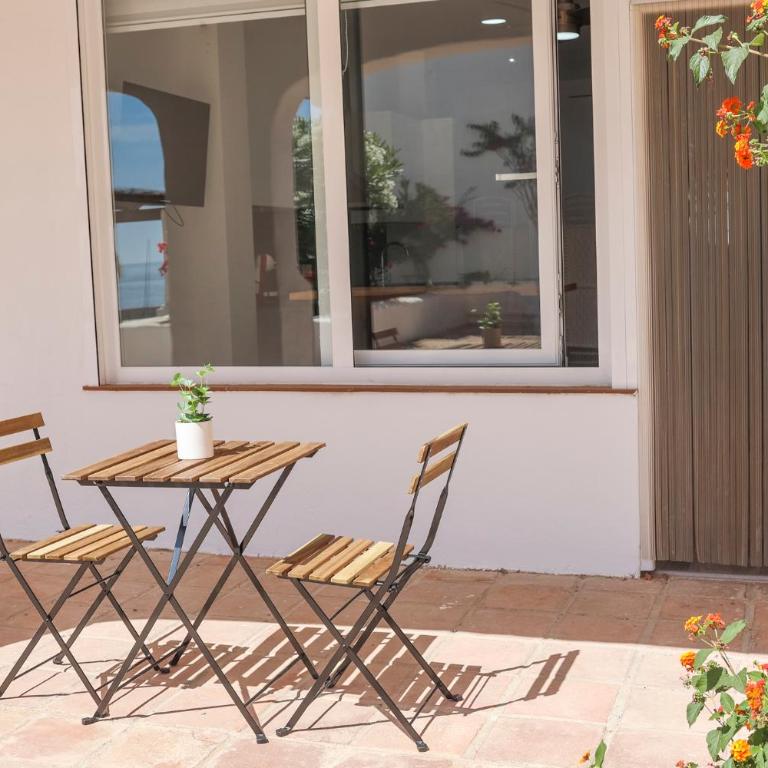 Luxe Marina Premium Port views II - One-Bedroom Apartment - Sea Side - 4
