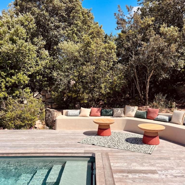Villa Giuliaca piscine chauffée, calme, vue spectaculaire, proche des plages - Villa - 4