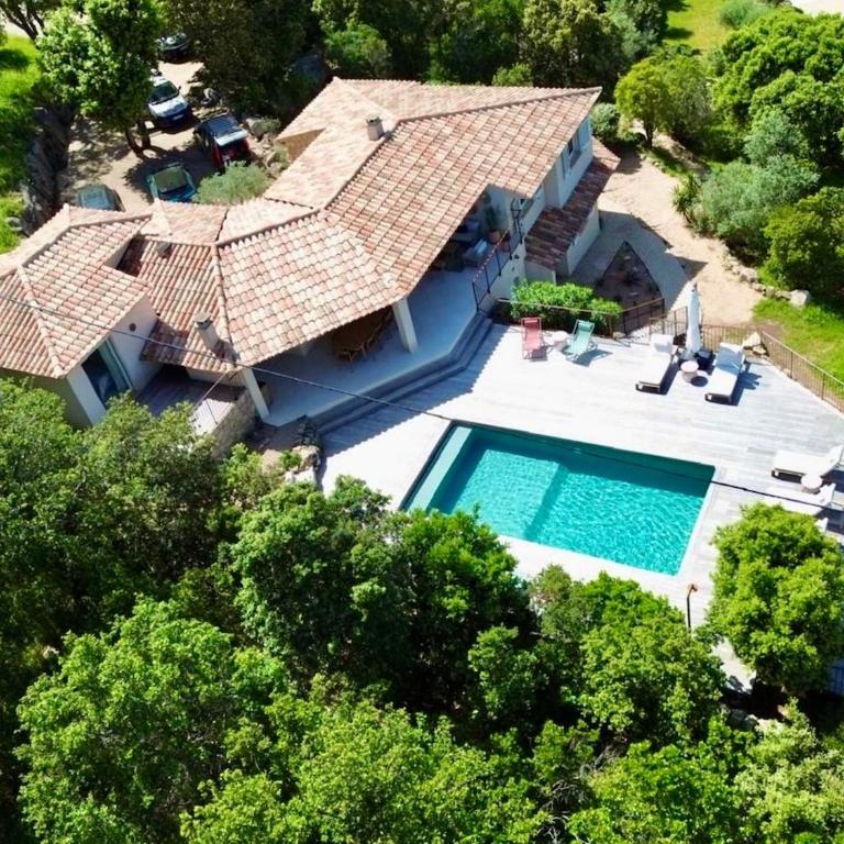 Villa Giuliaca piscine chauffée, calme, vue spectaculaire, proche des plages - Villa - 68