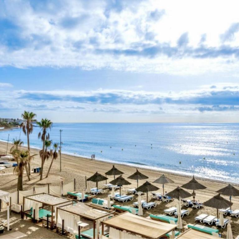 MI CAPRICHO BEACHFRONT 213 - Apartment with sea view - Costa del Sol - Apartamento de 2 dormitorios - 50