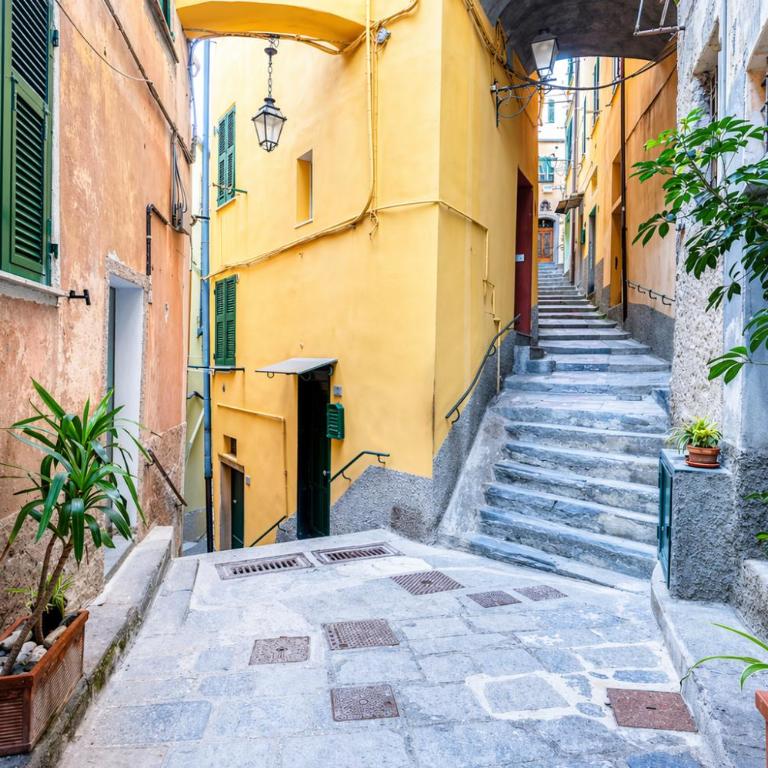 Lassù - Appartamento sulla piazza vista mare - Apartamento de 2 dormitorios con terraza y vistas al mar - 21