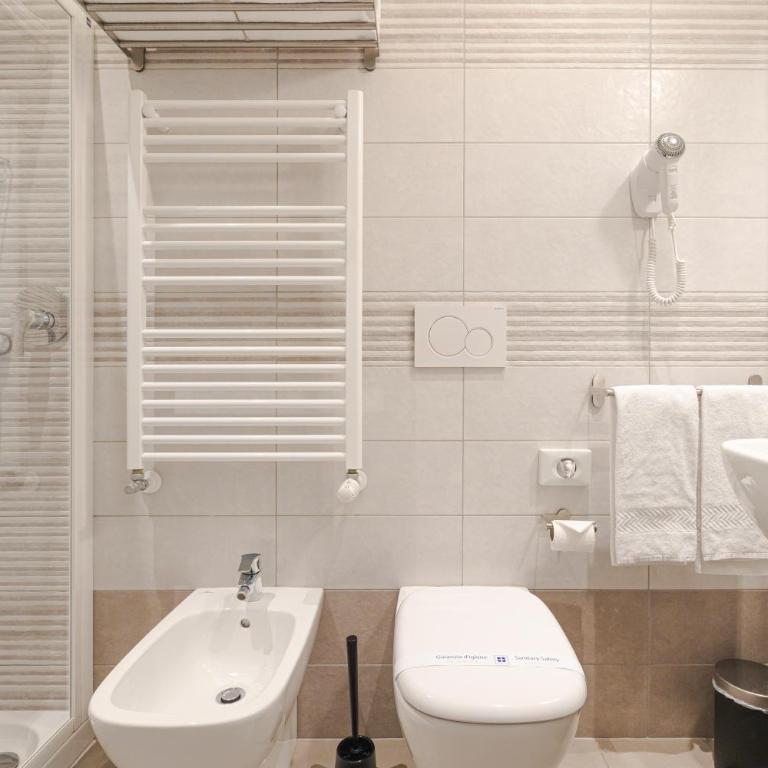 Rooms Boutique Carducci - Budget Double or Twin Room - 5