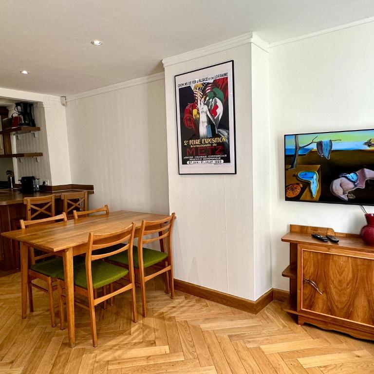 M Dali à Metz hypercentre 1 chambre 4 personnes - Appartamento con 1 Camera da Letto - 29