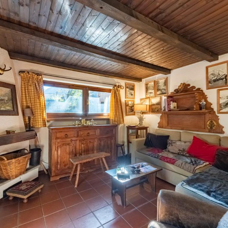 Lovely Apartment In Courmayeur - Happy Rentals - Appartement - Rez-de-Chaussée - 1